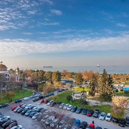 Sea View Aparment Nea Paralia アパート
