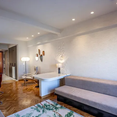 Sea View Aparment Nea Paralia アパート