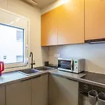 Sea View Aparment Nea Paralia Lägenhet