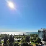 Sea View Aparment Nea Paralia * Thessaloníki