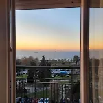 公寓 Sea View Aparment Nea Paralia