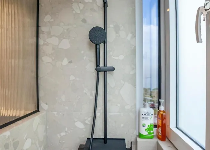 Sea View Aparment Nea Paralia Salonicco