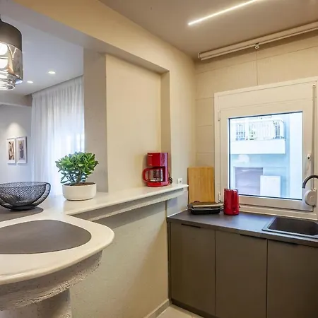Sea View Aparment Nea Paralia