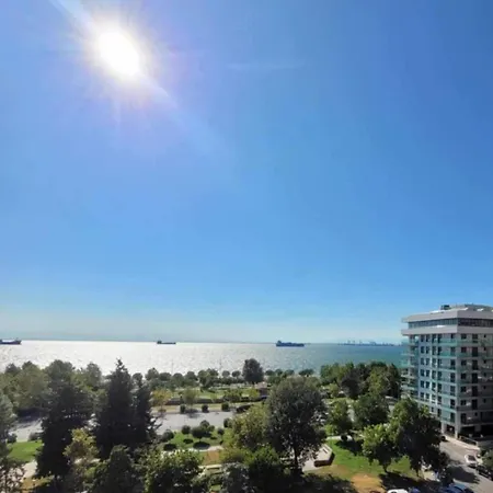 Sea View Aparment Nea Paralia * Салоники